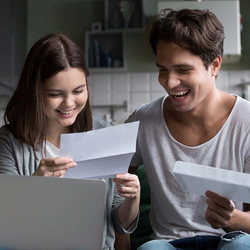 people happy to look at the mail